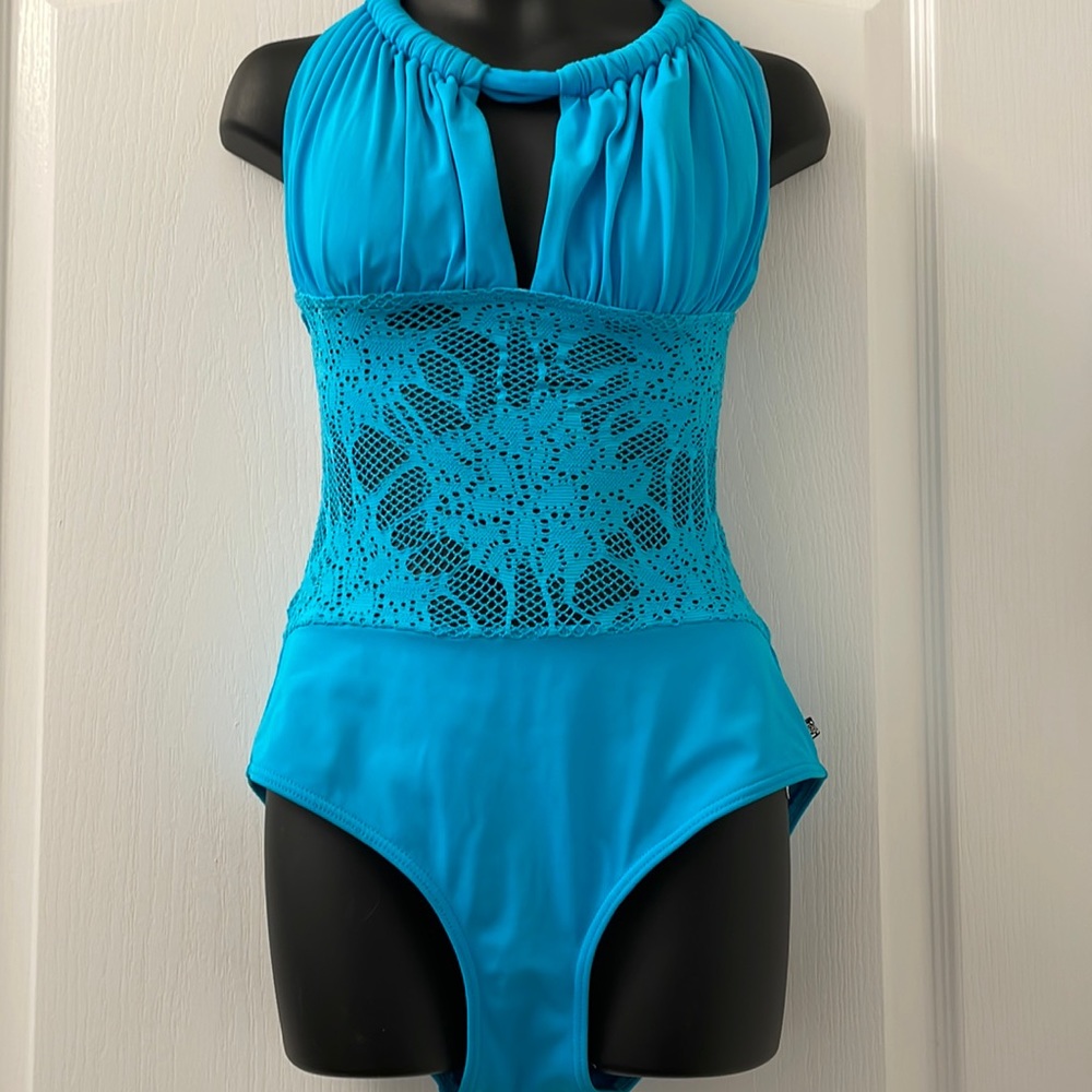 La Vie en Rose 1 pce with lace bodice ties at neck lightly padded Sz M